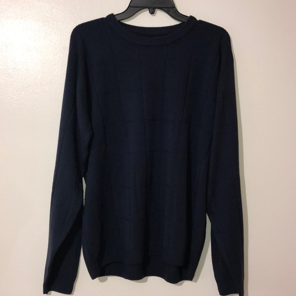 3/$20 Consensus Sportswear Mens Navy Crewneck Sweater - Picture 2 of 3